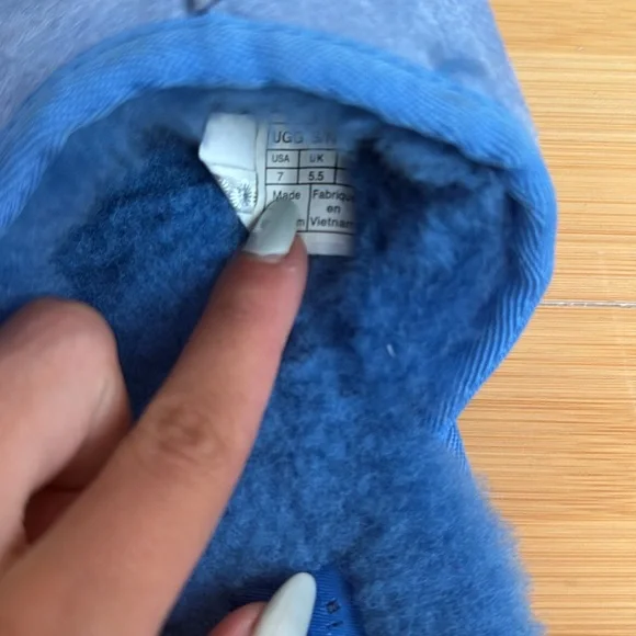 Ugg Suede Mellie Open Toe Genuine Shearling Slipper in Blue-Lyst - Picture 7 of 7